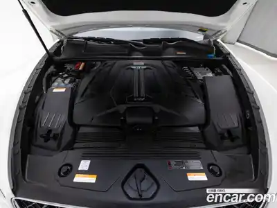 Bentley Bentayga 2025 4.0 гидро в Москве № 864244, миниатюра 8