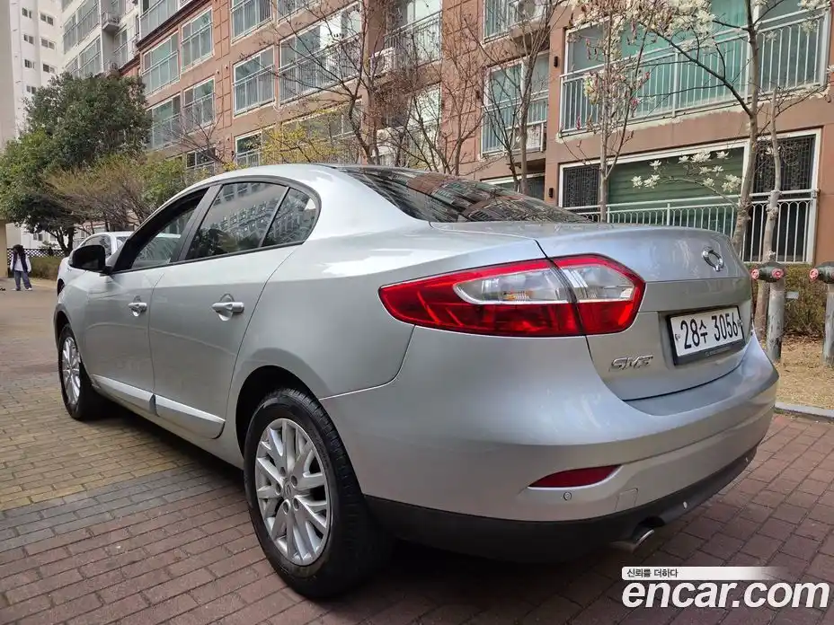 Renault SM3 2012 1.6 гидро в Москве № 890709, фото 9