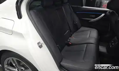 BMW 3-Series 2017 2.0 гидро в Москве № 892013, миниатюра 11