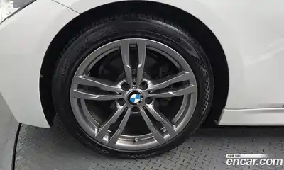 BMW 3-Series 2017 2.0 гидро в Москве № 892013, миниатюра 5