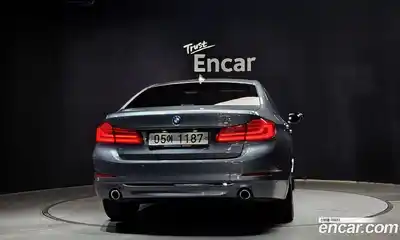 BMW 5-Series 2018 2.0 гидро в Москве № 892363, миниатюра 4