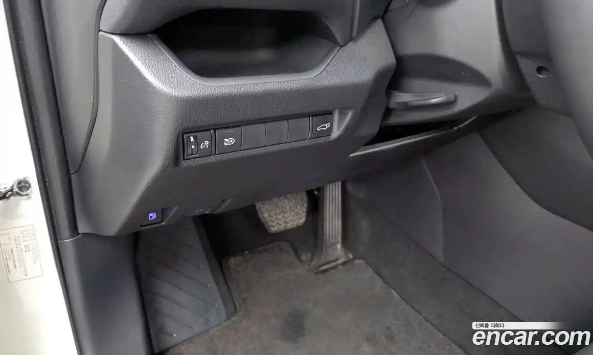 Toyota RAV4 2022 2.5 гидро в Москве № 896744, фото 18