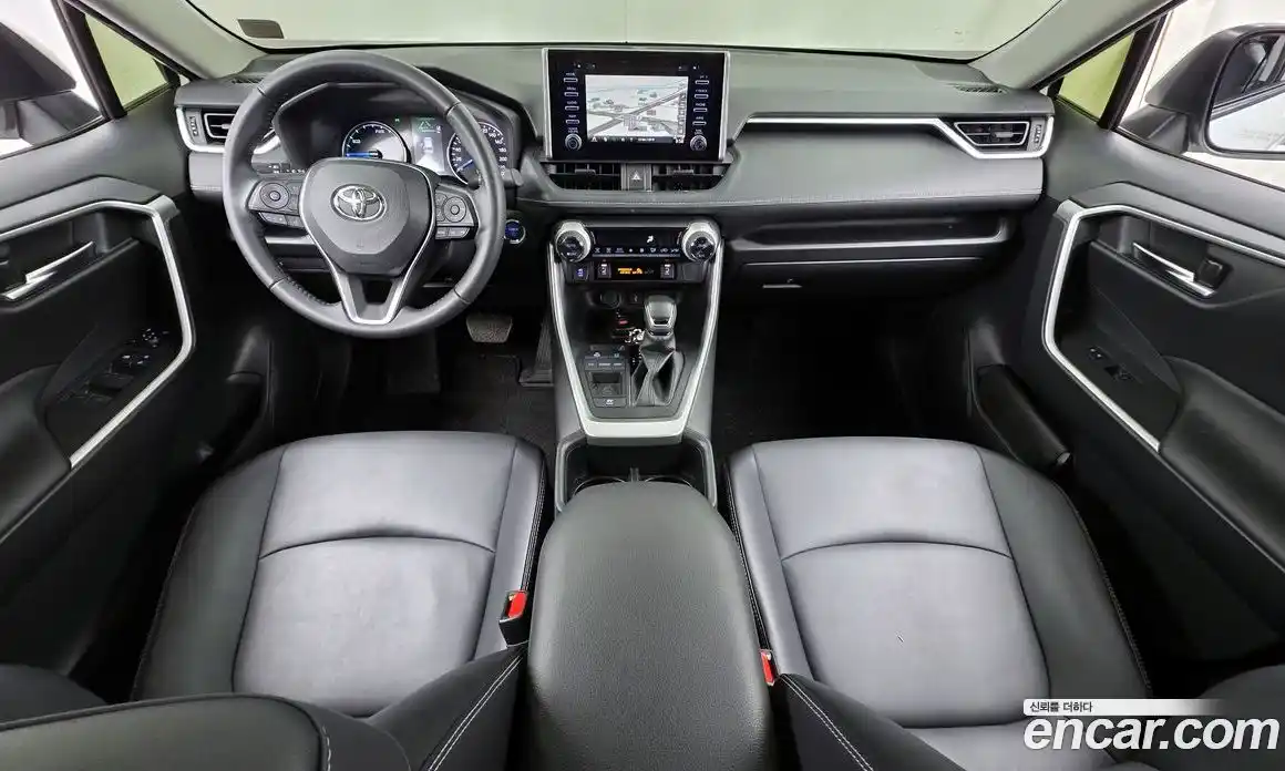 Toyota RAV4 2022 2.5 гидро в Москве № 896744, фото 7