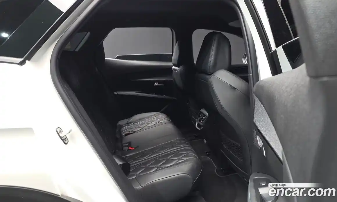 Peugeot 3008 2024 1.2 гидро в Москве № 897371, фото 18