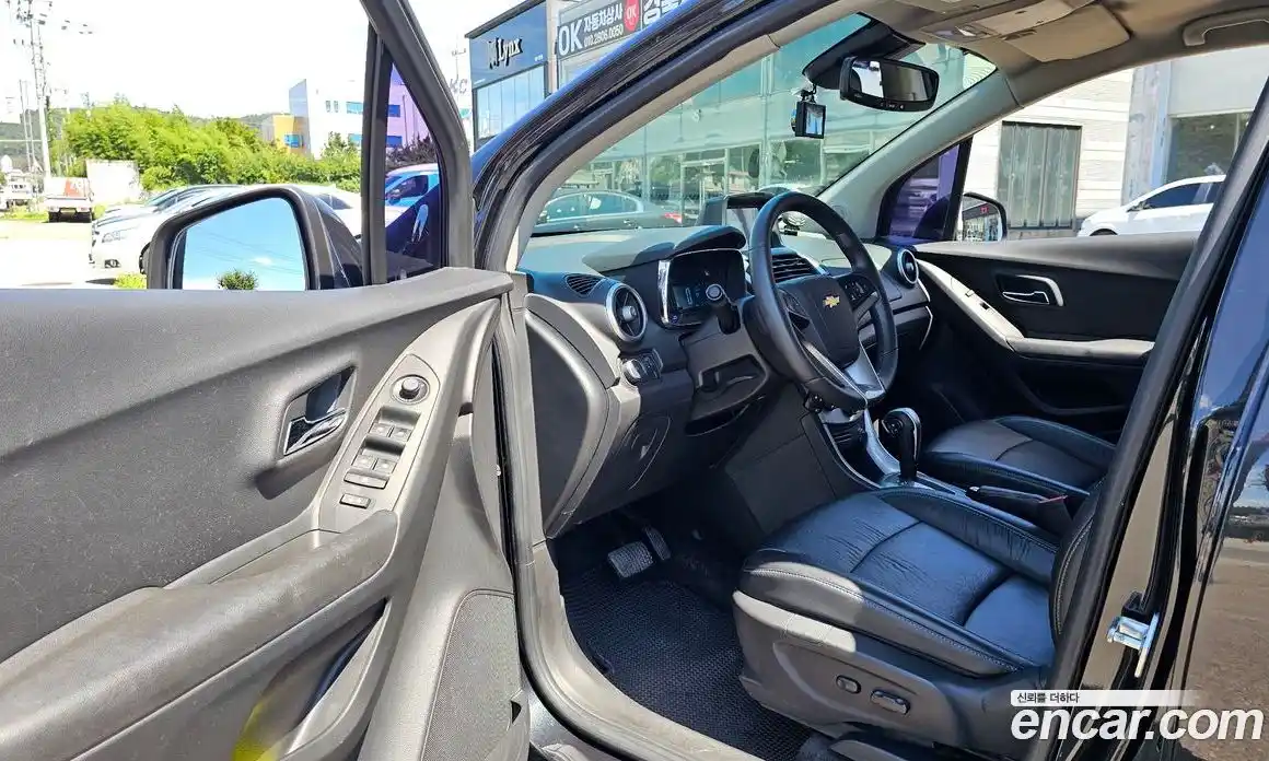 Chevrolet Trax 2015 1.4 гидро в Москве № 936114, фото 11