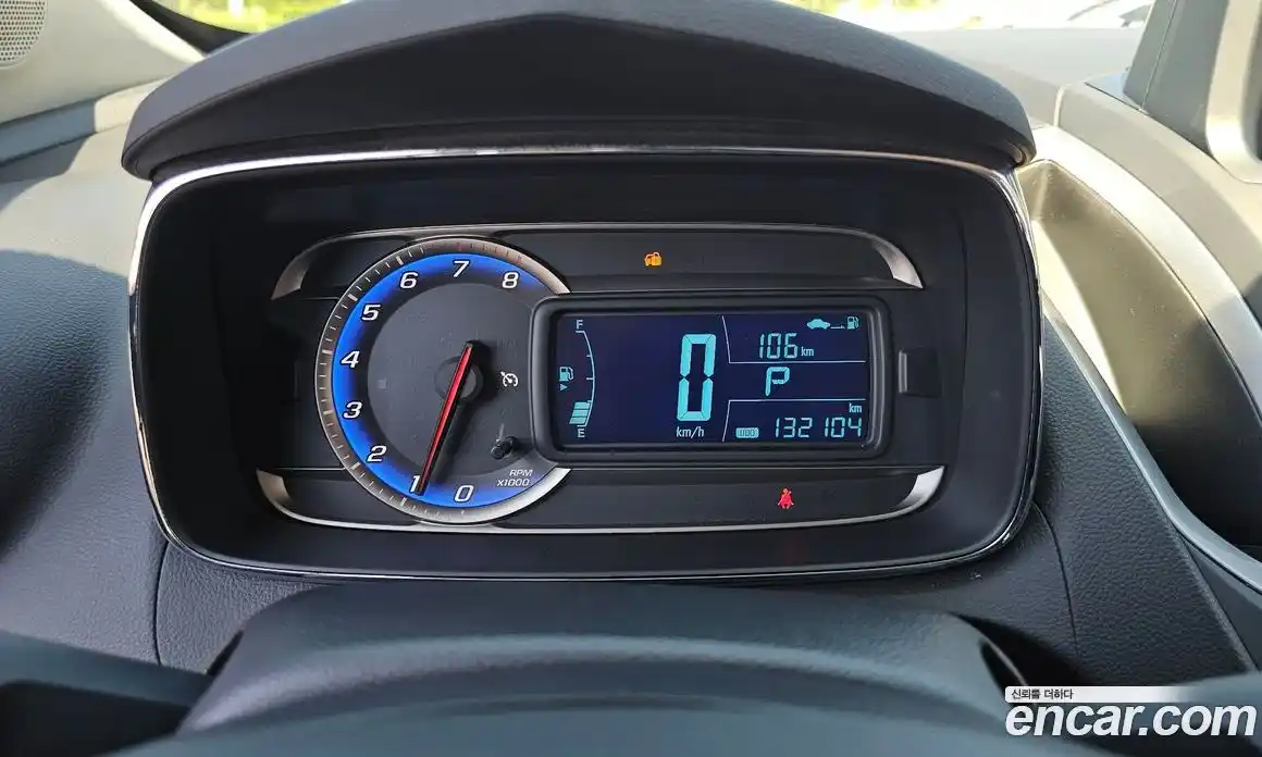Chevrolet Trax 2015 1.4 гидро в Москве № 936114, фото 8