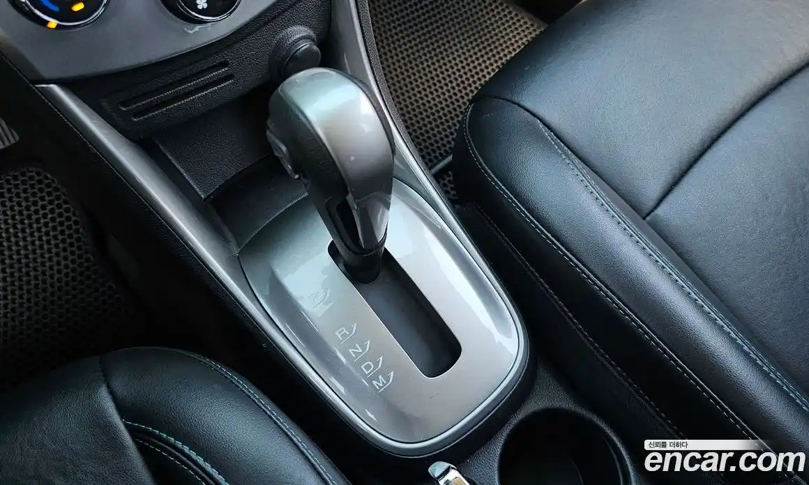 Chevrolet Trax 2015 1.4 гидро в Москве № 936114, фото 9