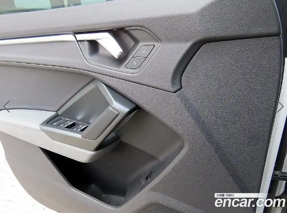 Audi Q3 2023 2.0 Автомат в Москве № 971262, фото 11