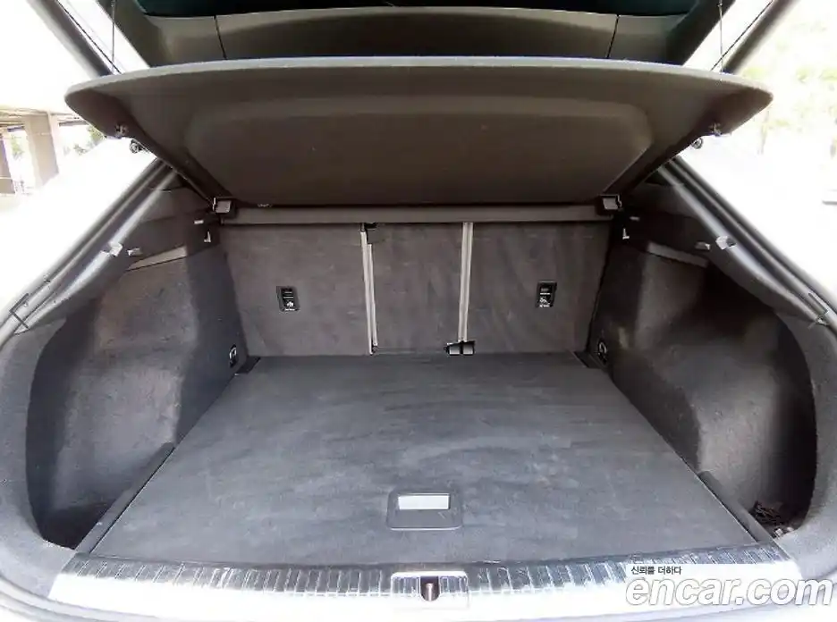 Audi Q3 2023 2.0 Автомат в Москве № 971262, фото 17