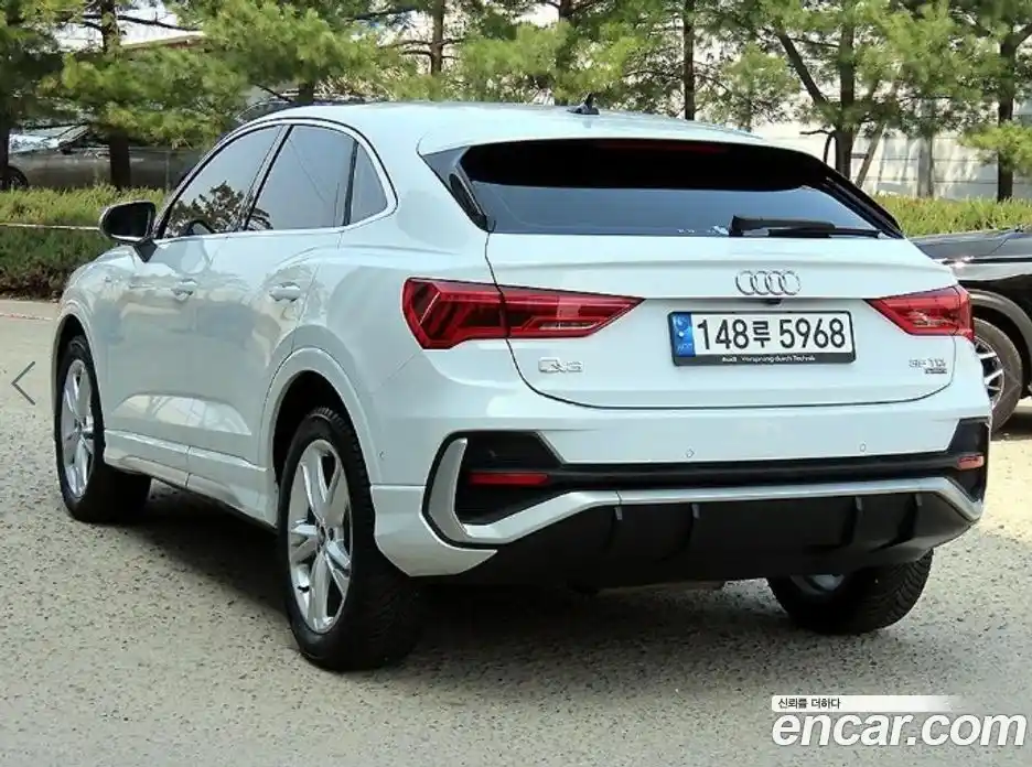 Audi Q3 2023 2.0 Автомат в Москве № 971262, фото 3