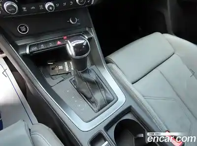 Audi Q3 2023 2.0 Автомат в Москве № 971262, миниатюра 10