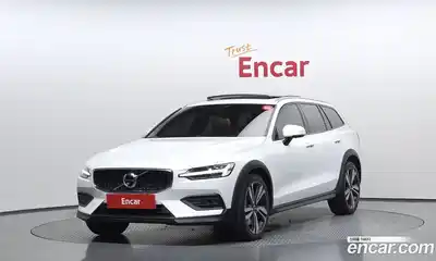 Volvo V60, 2020