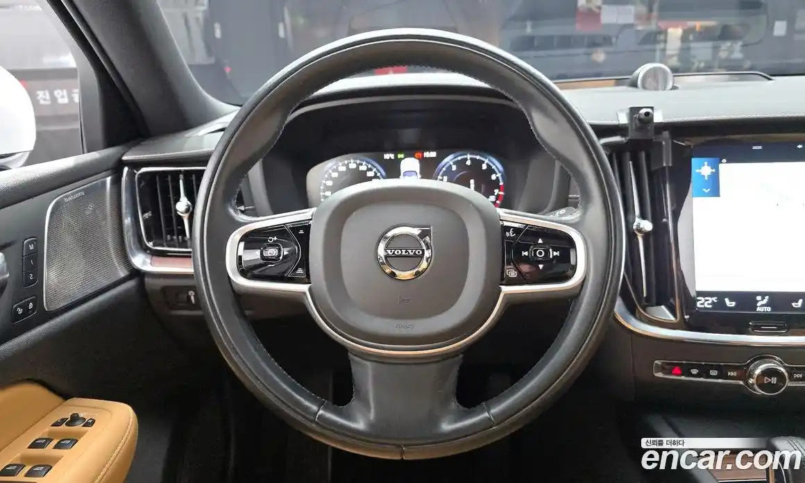 Volvo V60 2020 2.0 гидро в Москве № 972430, фото 13