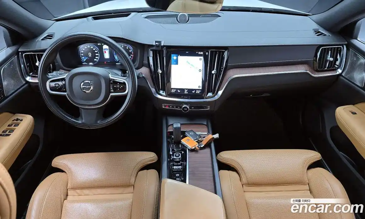 Volvo V60 2020 2.0 гидро в Москве № 972430, фото 7