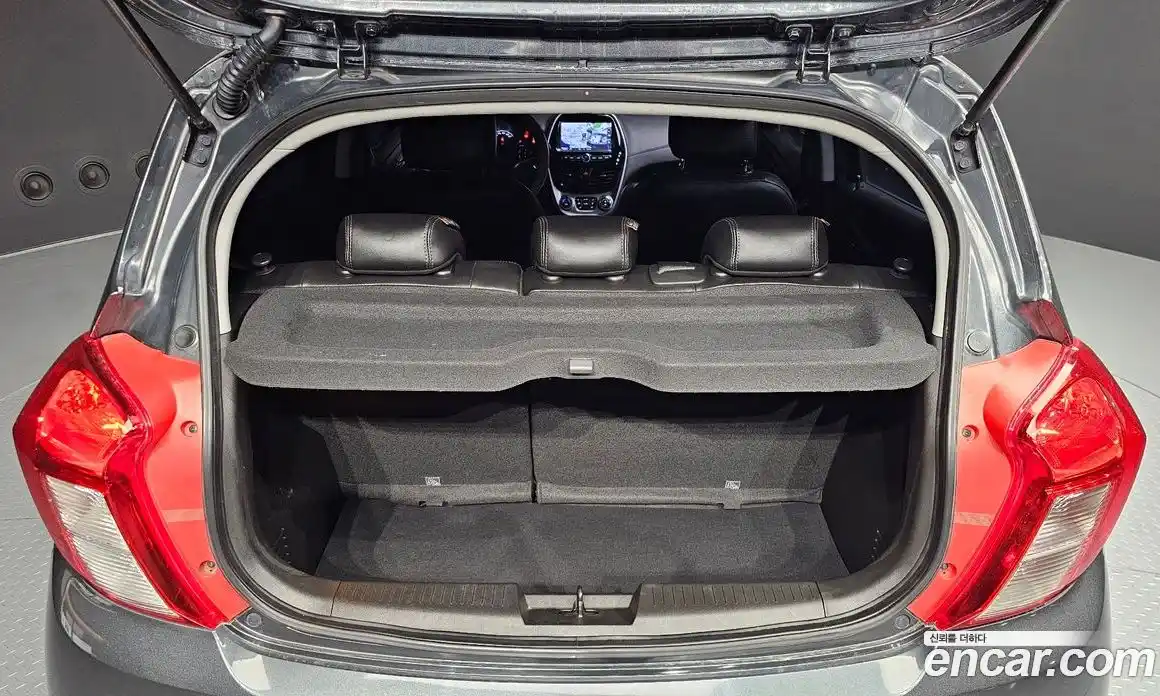 Chevrolet Spark 2017 1.0 Автомат в Москве № 974684, фото 20