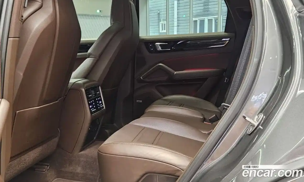 Porsche Cayenne 2019 3.0 гидро в Москве № 974757, фото 12