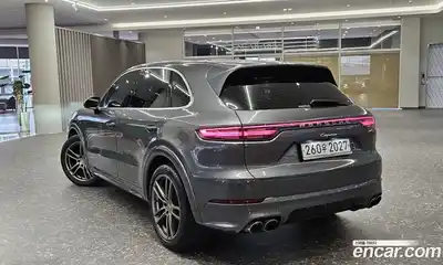 Porsche Cayenne 2019 3.0 гидро в Москве № 974757, миниатюра 2