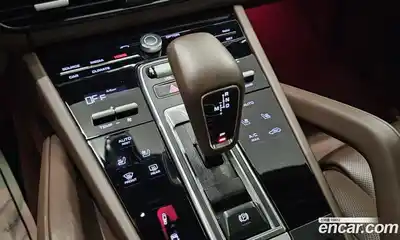 Porsche Cayenne 2019 3.0 гидро в Москве № 974757, миниатюра 9