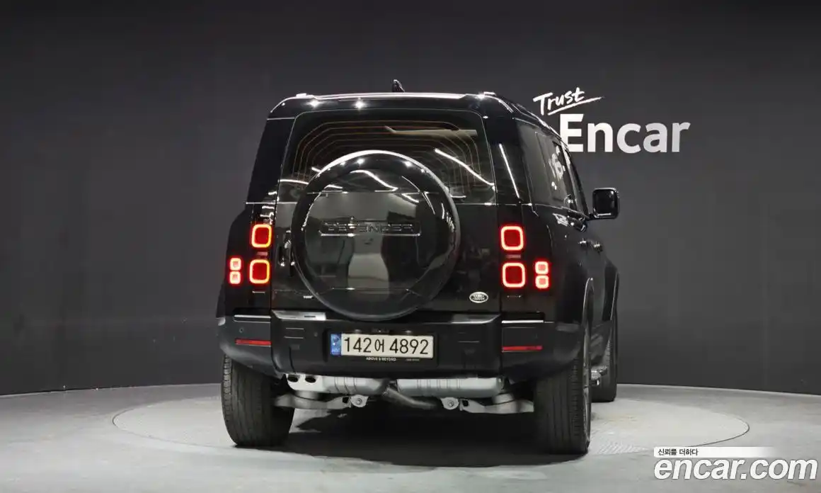 Land Rover Defender 2022 3.0 гидро в Москве № 975297, фото 4