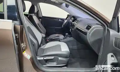 Volkswagen Jetta 2015 2.0 гидро в Москве № 976074, миниатюра 11