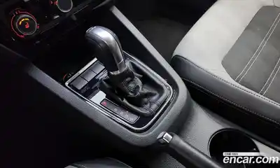 Volkswagen Jetta 2015 2.0 гидро в Москве № 976074, миниатюра 9