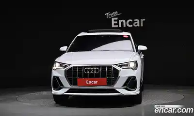 Audi Q3 2022 2.0 Автомат в Москве № 1001881, миниатюра 3