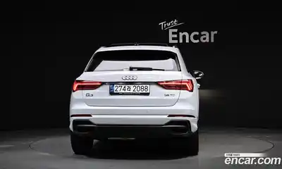 Audi Q3 2022 2.0 Автомат в Москве № 1001881, миниатюра 4