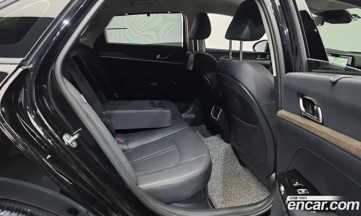 Kia K5 2023 2.0 Автомат в Москве № 1002761, фото 12