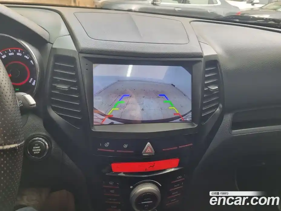 SsangYong TIBOLI 2018 1.6 Автомат в Москве № 1003513, фото 12