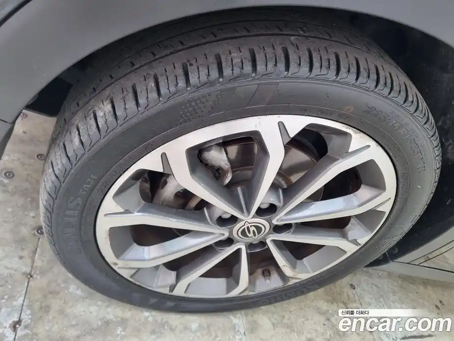 SsangYong TIBOLI 2018 1.6 Автомат в Москве № 1003513, фото 6