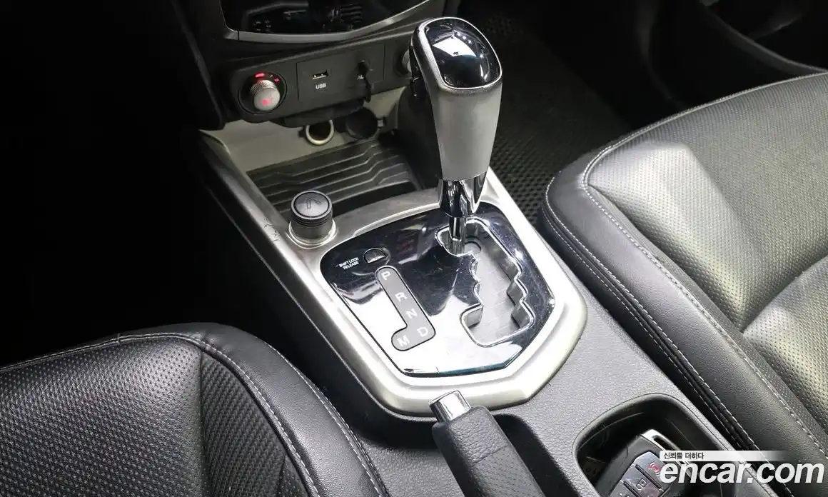 SsangYong TIBOLI 2015 1.6 гидро в Москве № 1003524, фото 9