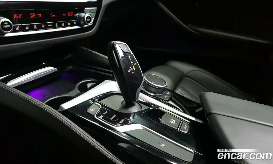 BMW 5-Series 2019 2.0 гидро в Москве, фото 9