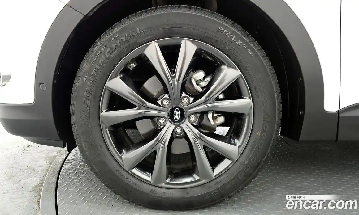 Hyundai Santa Fe 2016 2.0 Автомат в Москве № 1007545, фото 5