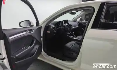 Audi A3 2014 2.0 гидро в Москве № 1008081, миниатюра 10