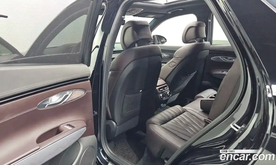 Genesis GV70 2021 2.2 Автомат в Москве № 1010204, фото 11