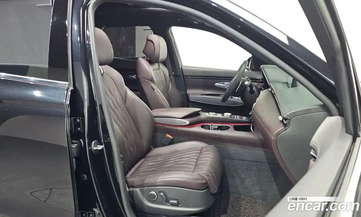 Genesis GV70 2021 2.2 Автомат в Москве № 1010204, фото 12