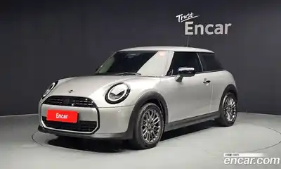 Mini Cooper, 2024