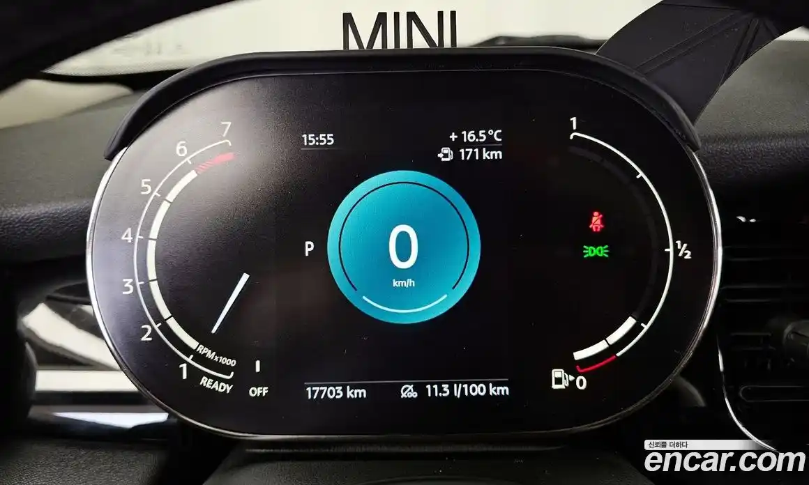 Mini Cooper 2023 1.5 гидро в Москве № 1013661, фото 8