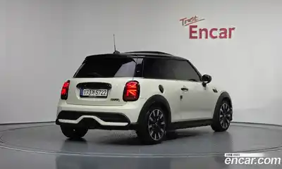 Mini Cooper 2021 2.0 гидро в Москве № 1013883, миниатюра 2