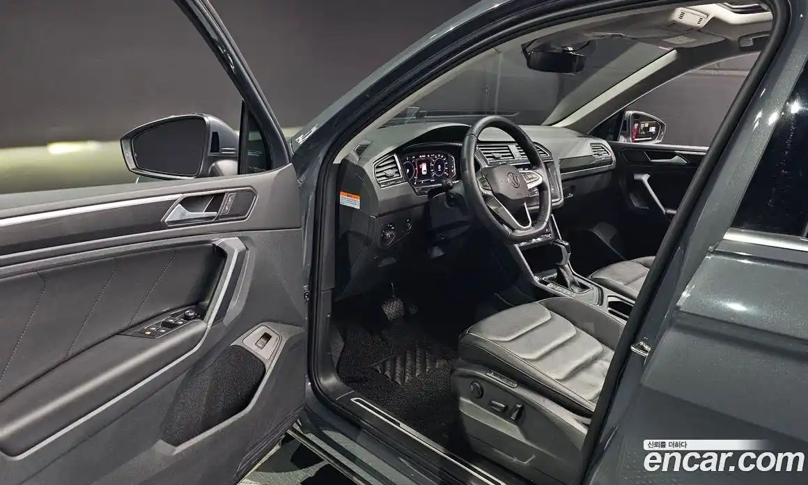 Volkswagen Tiguan 2024 2.0 гидро в Москве № 1014491, фото 12