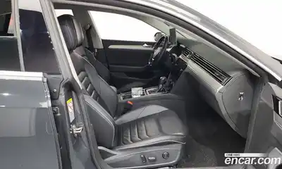Volkswagen Arteon 2019 2.0 гидро в Москве № 1014604, миниатюра 11