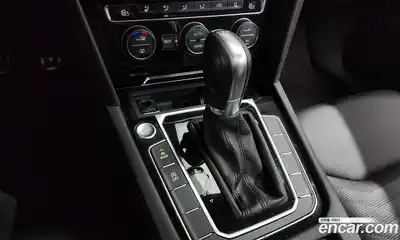Volkswagen Arteon 2019 2.0 гидро в Москве № 1014604, миниатюра 9