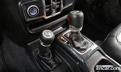 Jeep Wrangler 2022 2.0 гидро в Москве № 1014900, миниатюра 8