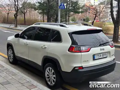 Jeep Cherokee 2018 2.4 гидро в Москве № 1015139, миниатюра 2