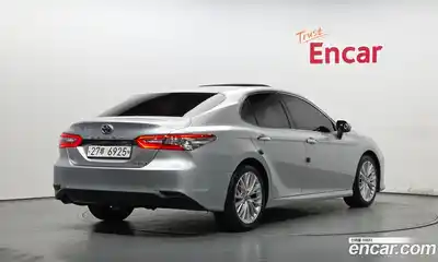 Toyota Camry 2018 2.5 гидро в Москве № 1015227, миниатюра 2