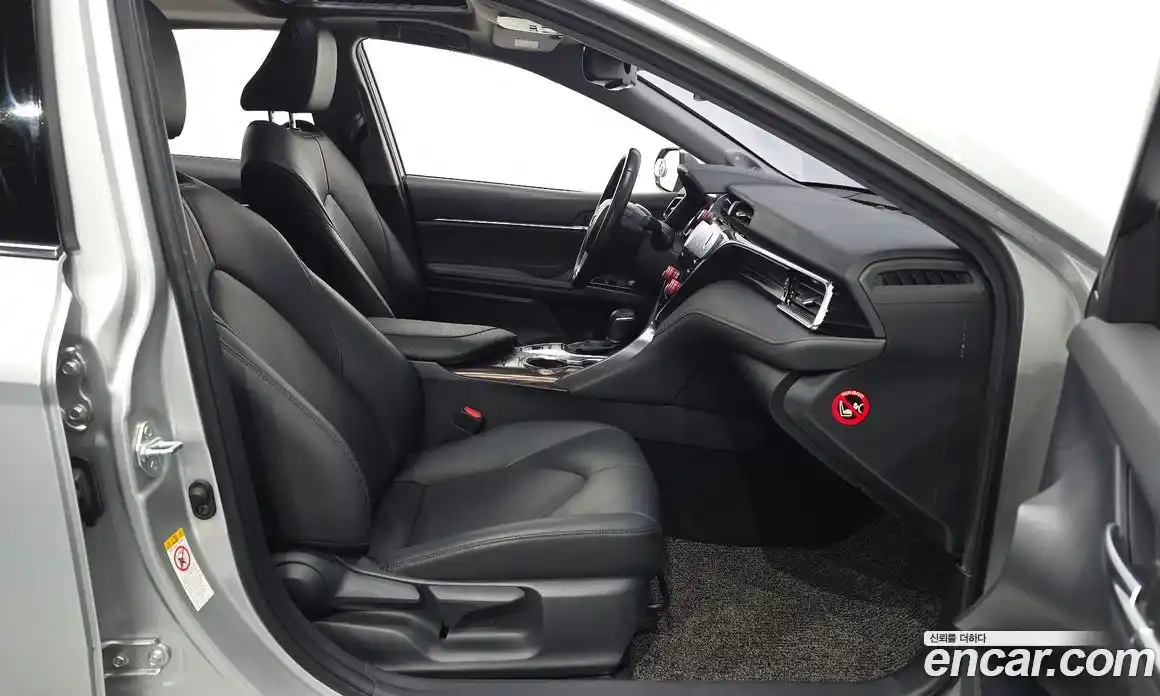 Toyota Camry 2018 2.5 гидро в Москве № 1015227, фото 10