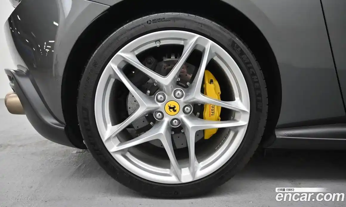 Ferrari Roma 2021 3.9 гидро в Москве № 1015902, фото 5