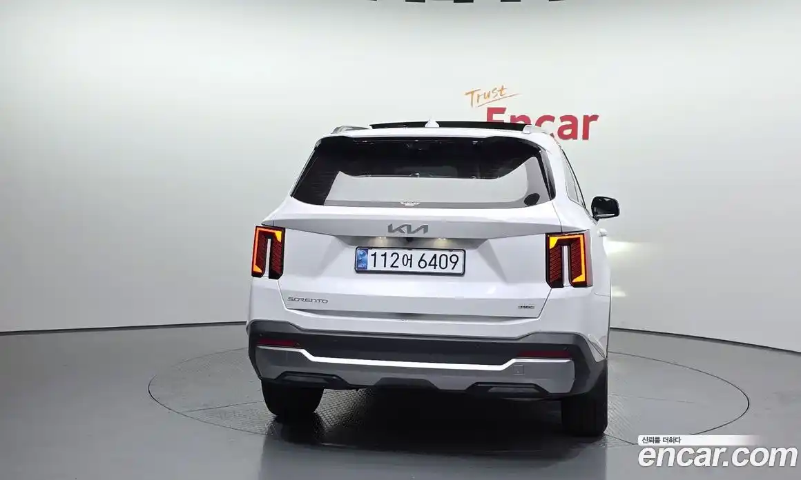 Kia Sorento 2024 1.6 гидро в Москве № 115681, фото 4