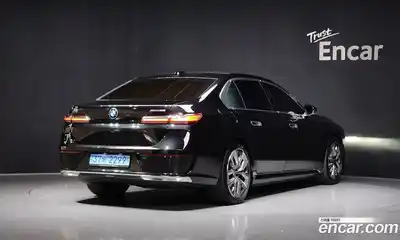 BMW i7 2023 0.3 гидро в Москве № 156159, миниатюра 2