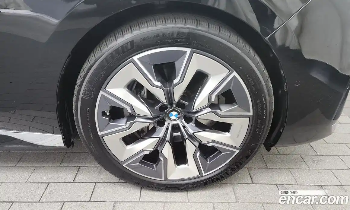 BMW i7 2023 0.3 гидро в Москве № 156159, фото 5